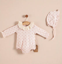 Load image into Gallery viewer, Baby Romper &amp; Bonnet Set
